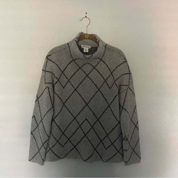 Grey & Black Mockneck Sweater Boxy Waist Cut - Picture 2 of 7